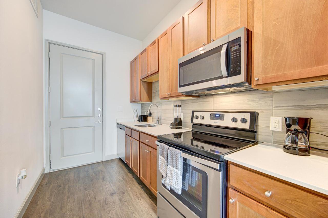 ヒューストンTrendy Downtown 1Bd/Freeparking/Wi-Fi/Poolアパートメント エクステリア 写真
