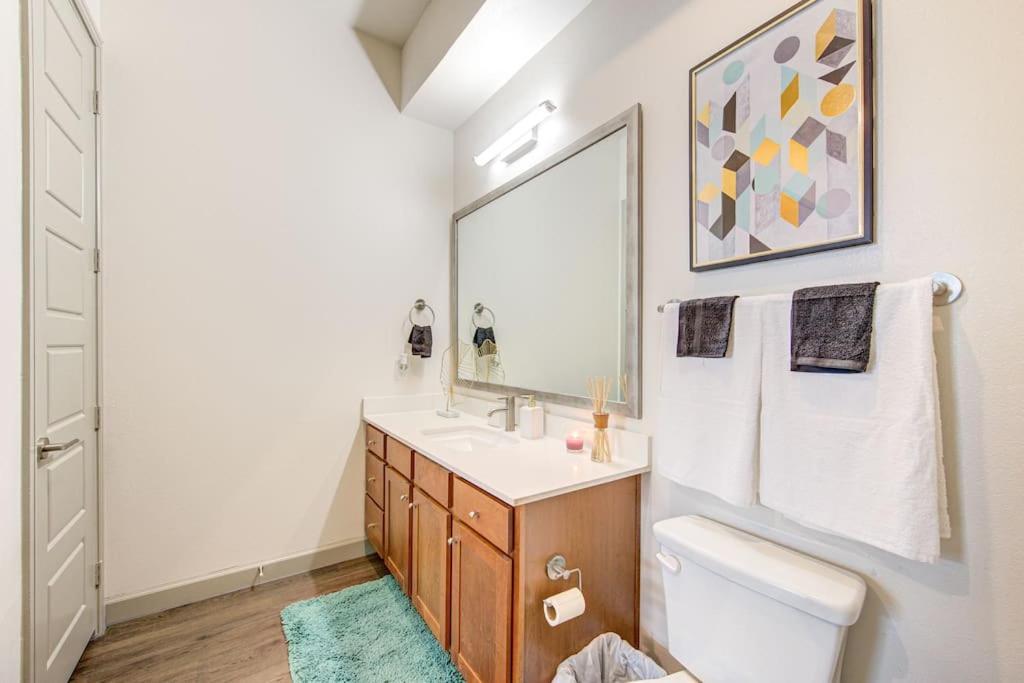 ヒューストンTrendy Downtown 1Bd/Freeparking/Wi-Fi/Poolアパートメント エクステリア 写真